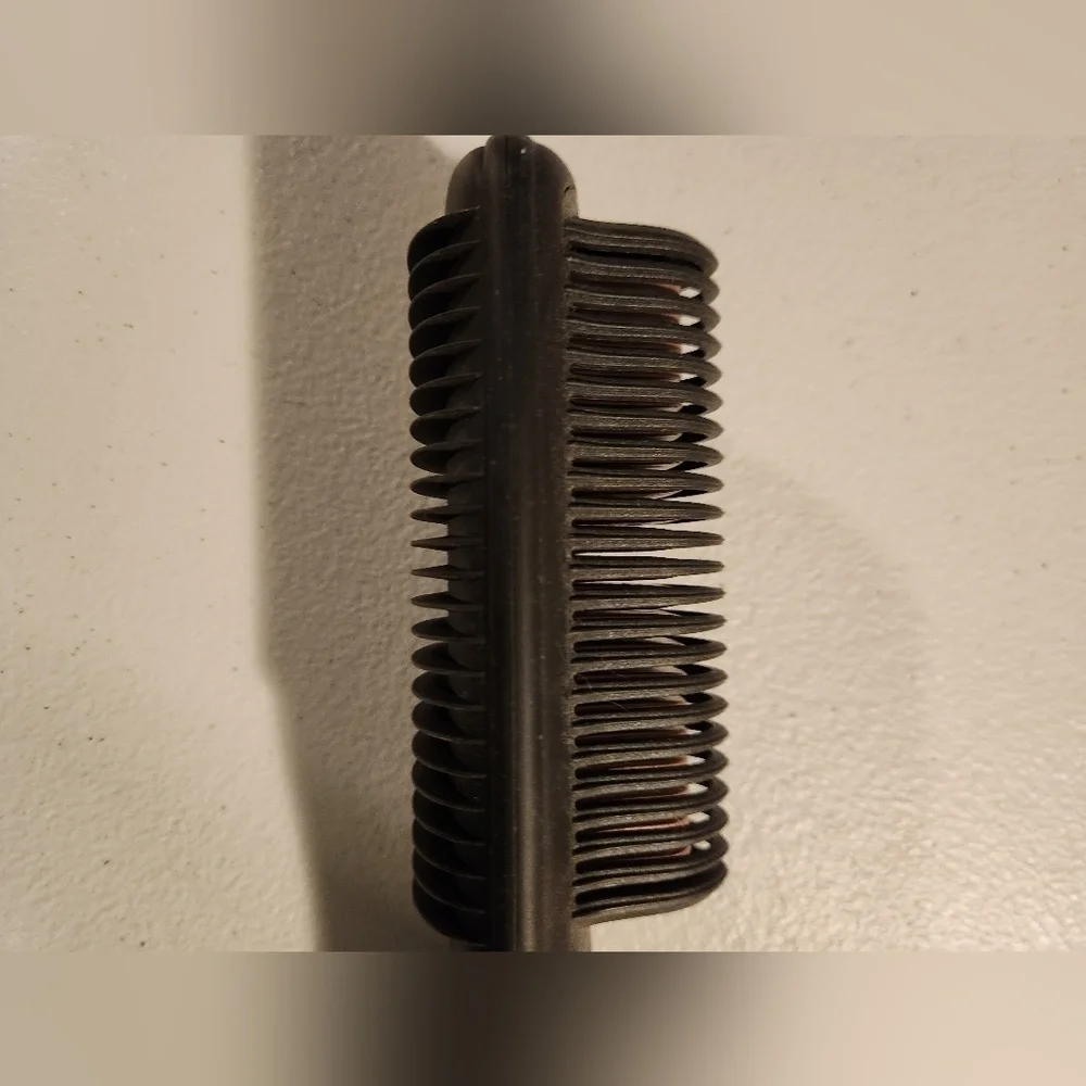 Sleek'e Black Hair Straightening Brush